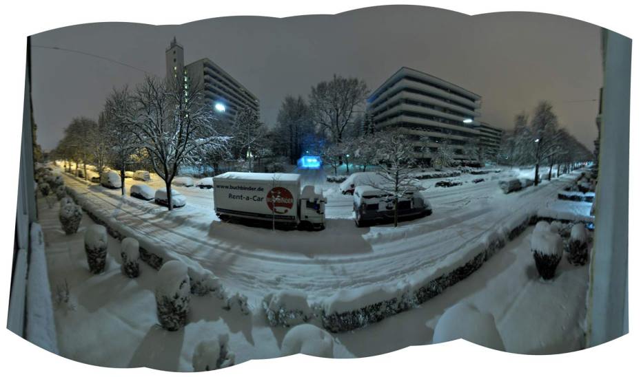 verschneite Straßenszene