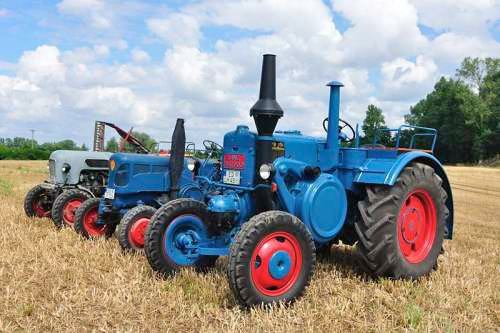 1959 Lanz Bulldog 3506 beim Oldtimer-Nutzfahrzeugtreffen 2016 im Kieswerk Ebenhöh