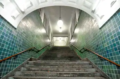 Bahnstation Sierichstraße in Hamburg