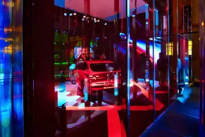 IAA Mobility 2025 Open Space Galerie Nachtaufnahme von Werner Pietschmann