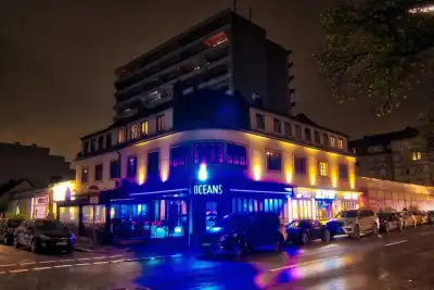 Nachtaufnahme in der Wendl-Dietrich-Straße in München