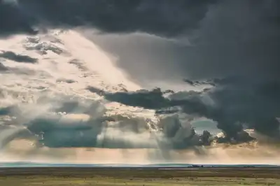 Regenwolken über dem Seewinkel